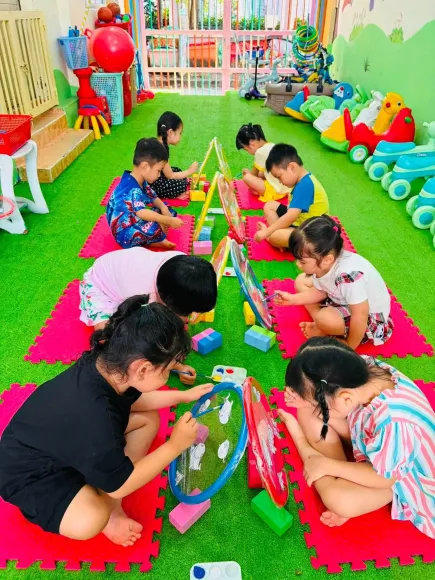 Tin Tức